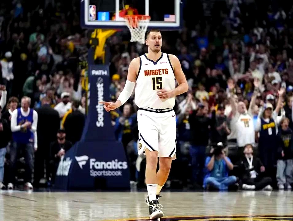 西班牙男篮绝杀阿根廷男篮，约基奇完成帽子戏法