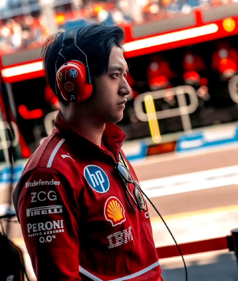 法拉利横扫红牛二队，周冠宇高光表现