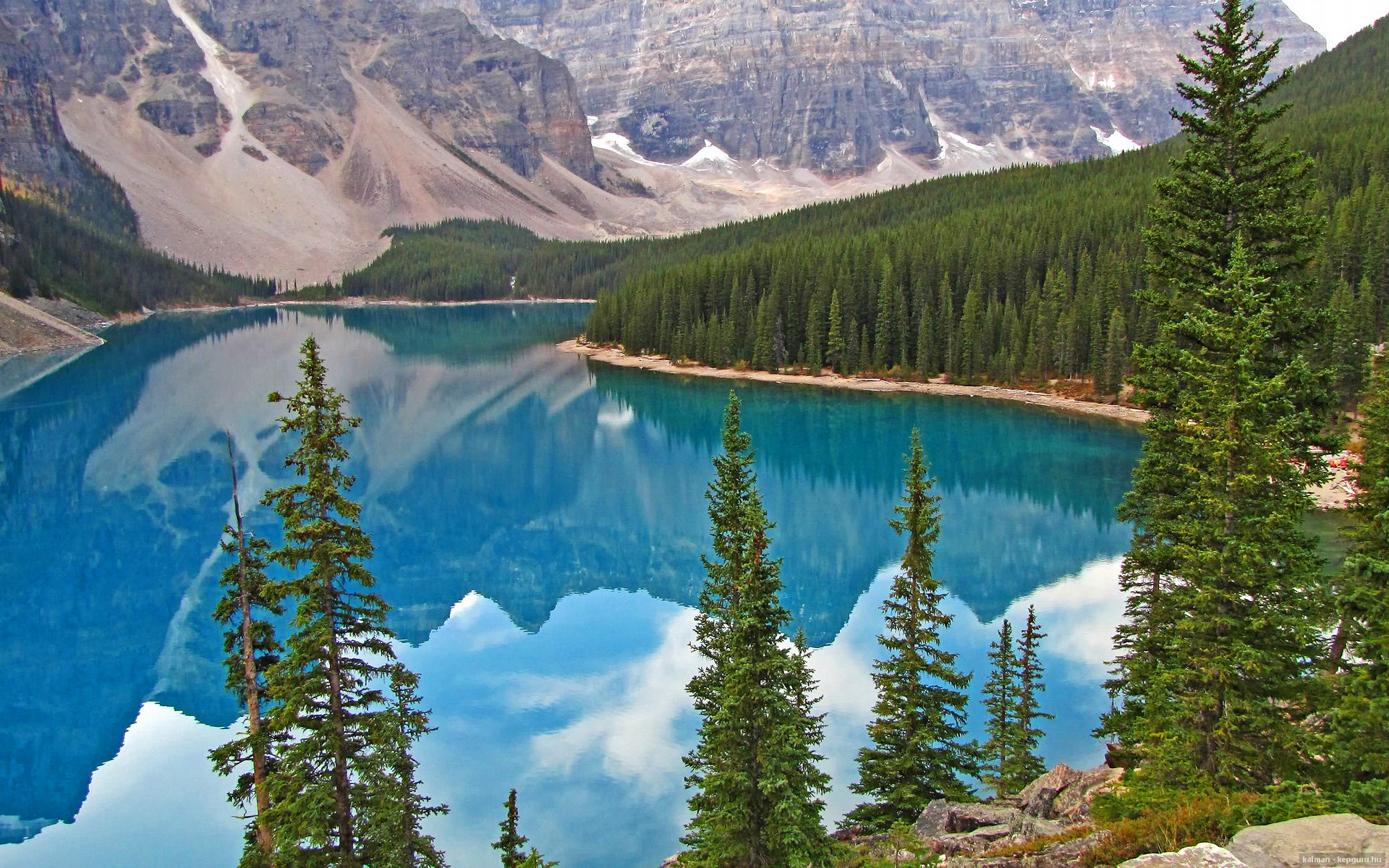 改写剧本,当巴黎铁蹄踏过格子军团,年轻的帕尔默写下唯一性宣言