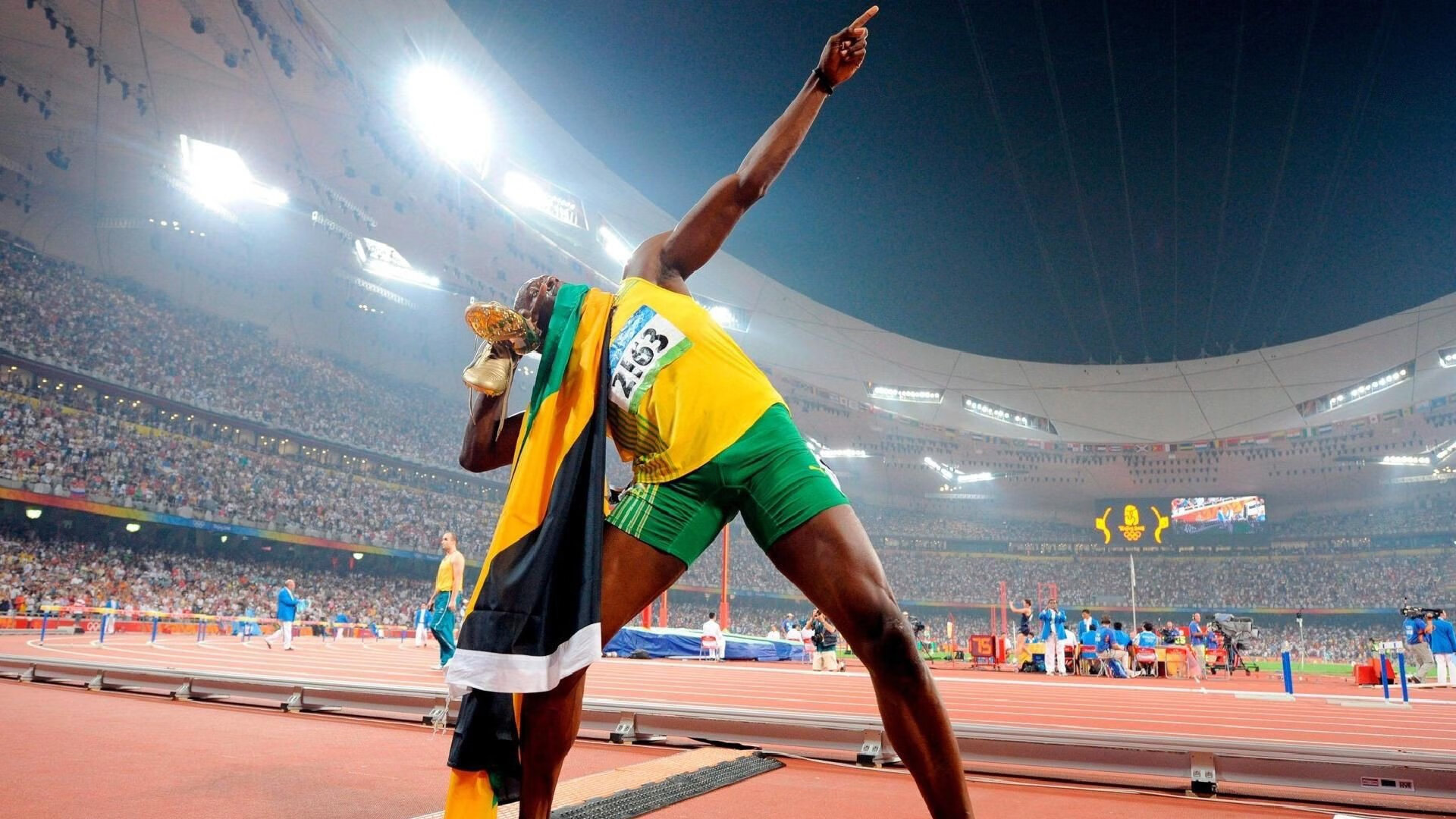 当东方红山遇见汽车城,小贾伦时空交错中的唯一助攻