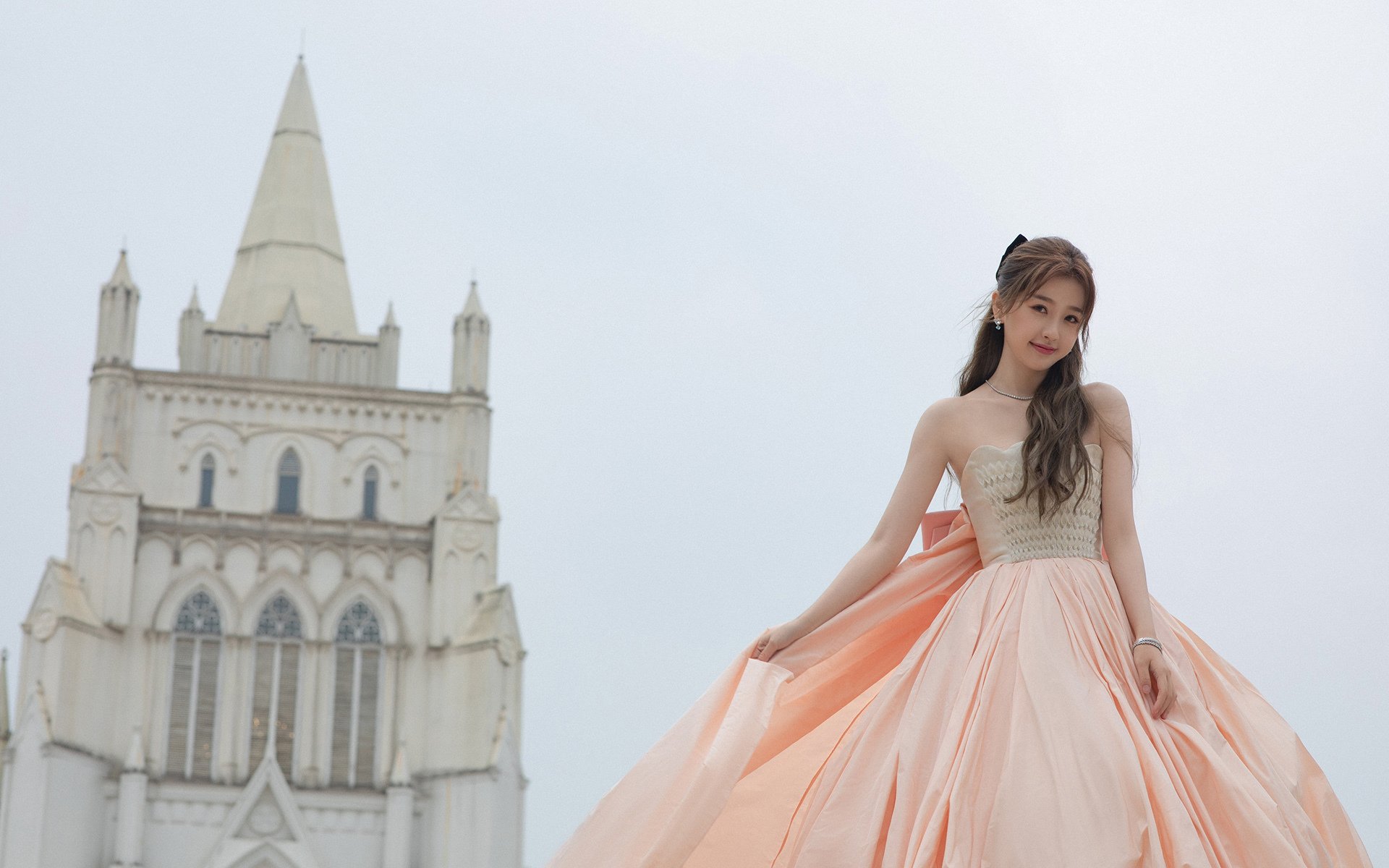 温哥华的雪落进塞纳河，加拿大绝杀巴黎，卡塞米罗成为关键先生的唯一剧本